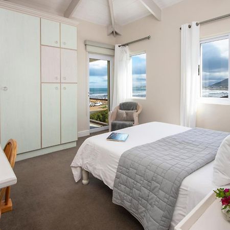 138 Marine Beachfront Guesthouse Hermanus Ngoại thất bức ảnh
