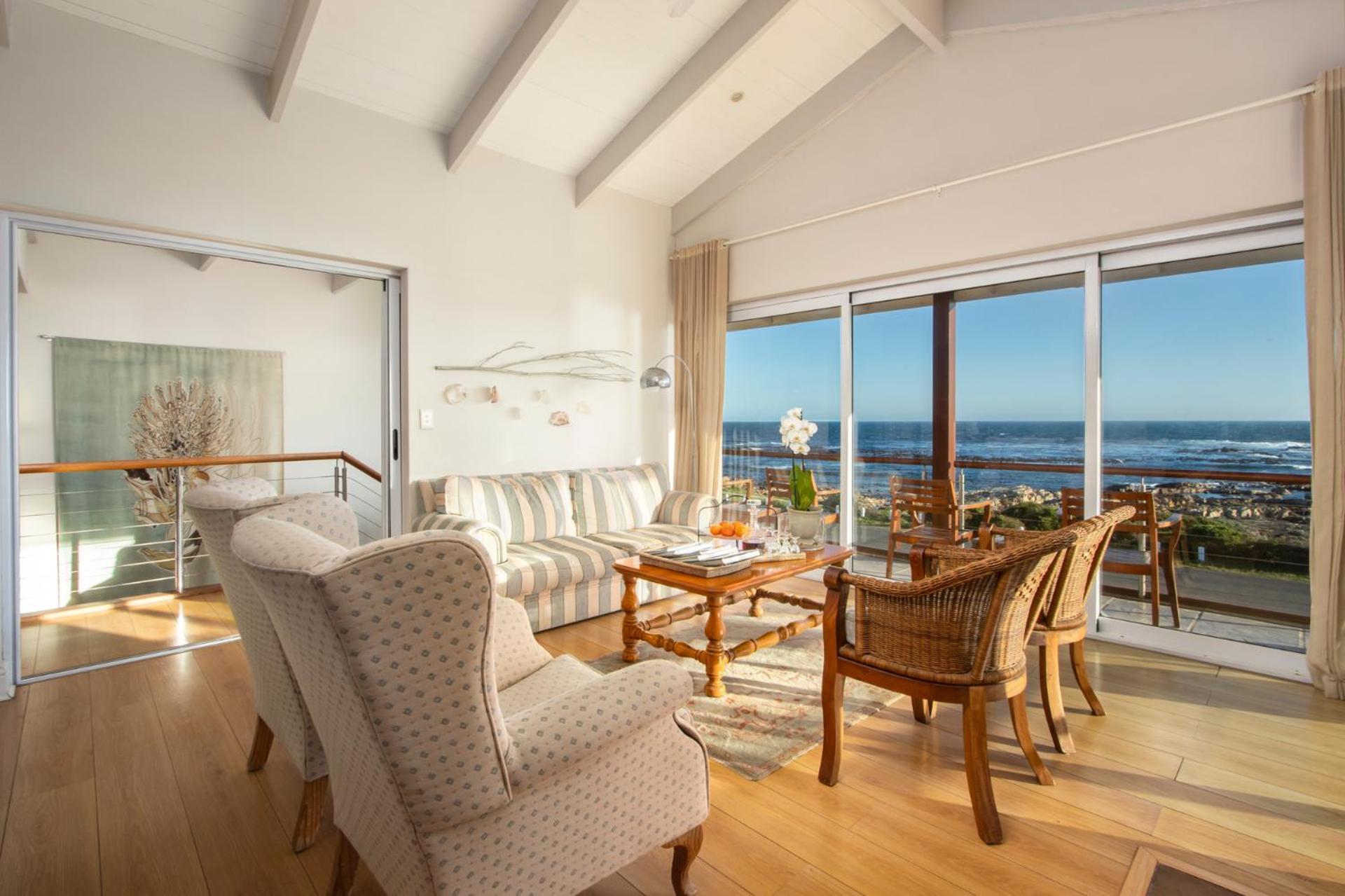 138 Marine Beachfront Guesthouse Hermanus Ngoại thất bức ảnh