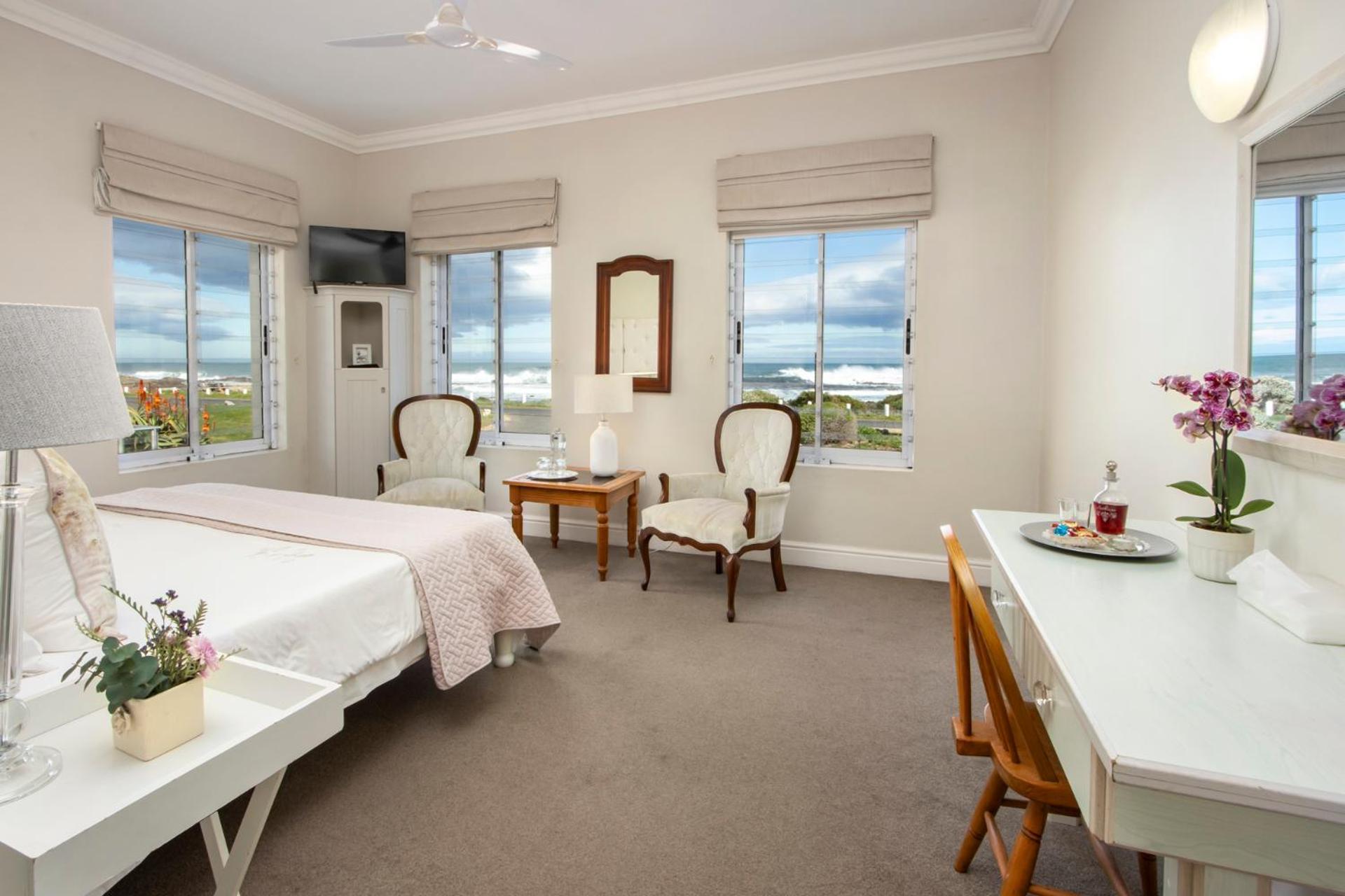138 Marine Beachfront Guesthouse Hermanus Ngoại thất bức ảnh