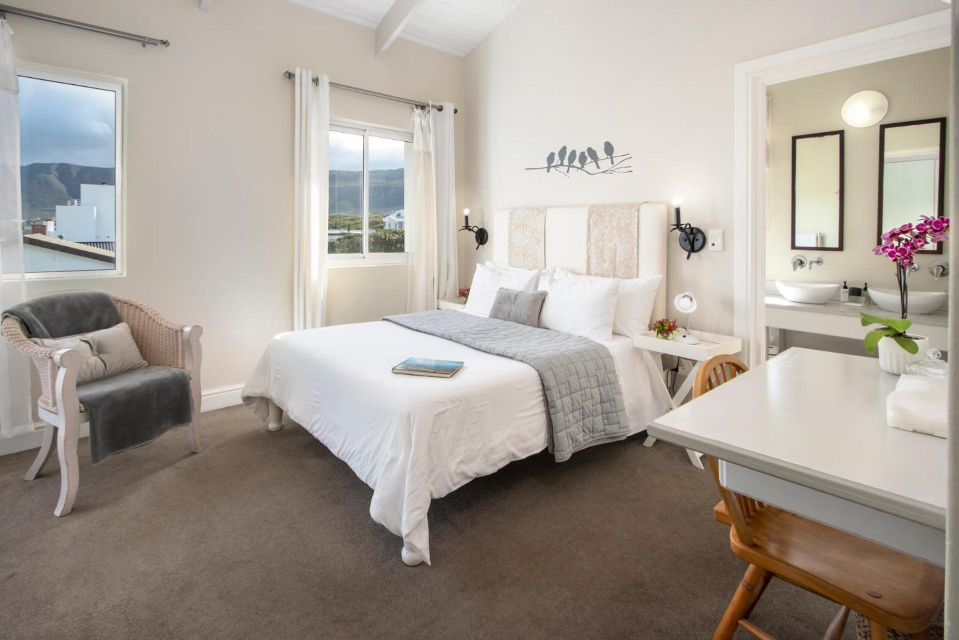 138 Marine Beachfront Guesthouse Hermanus Ngoại thất bức ảnh