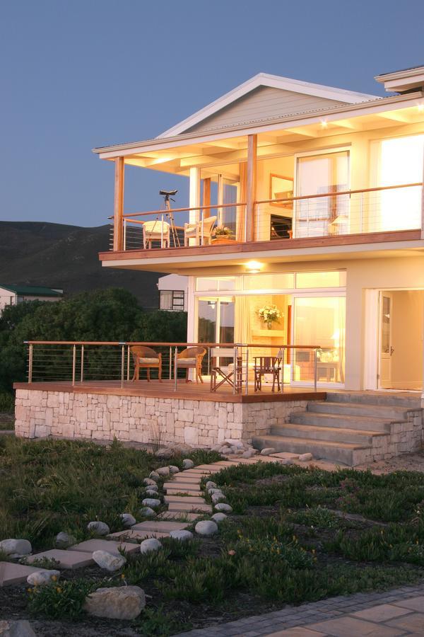 138 Marine Beachfront Guesthouse Hermanus Ngoại thất bức ảnh