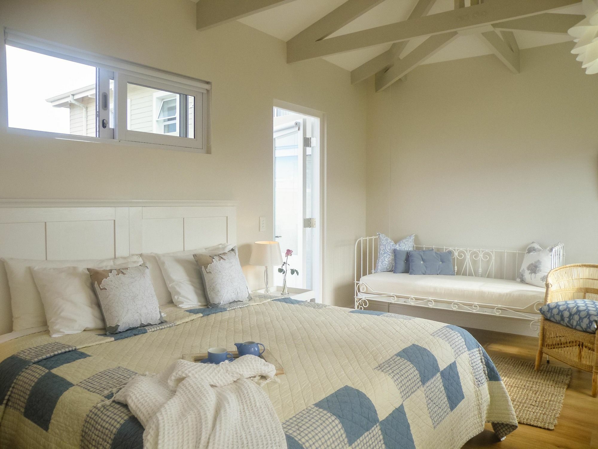 138 Marine Beachfront Guesthouse Hermanus Ngoại thất bức ảnh